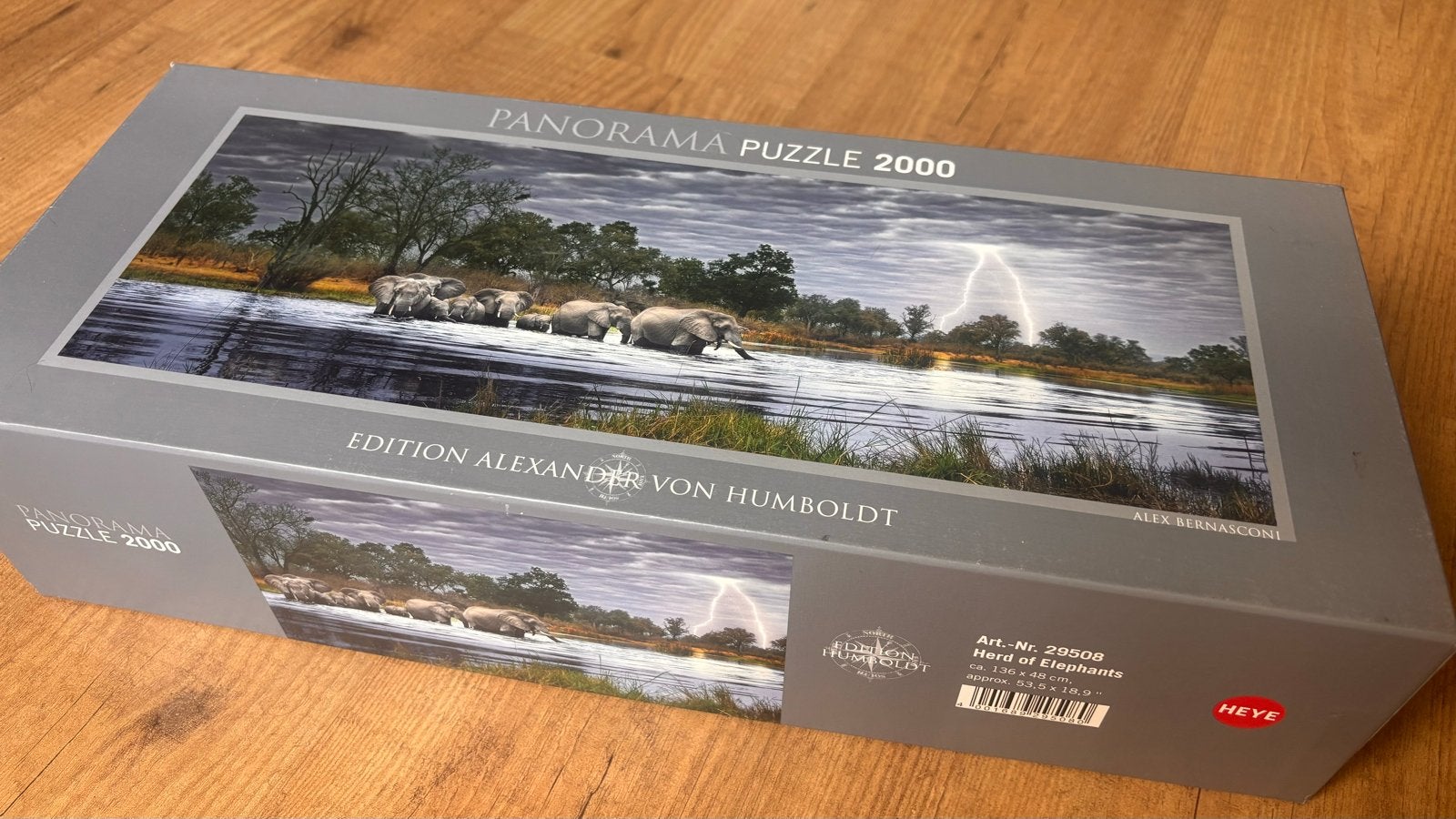 Panorama Puzzel 2000 stukjes - Olifanten bij onweer, Ophalen of Verzenden, Meer dan 1500 stukjes, Gebruikt, Legpuzzel