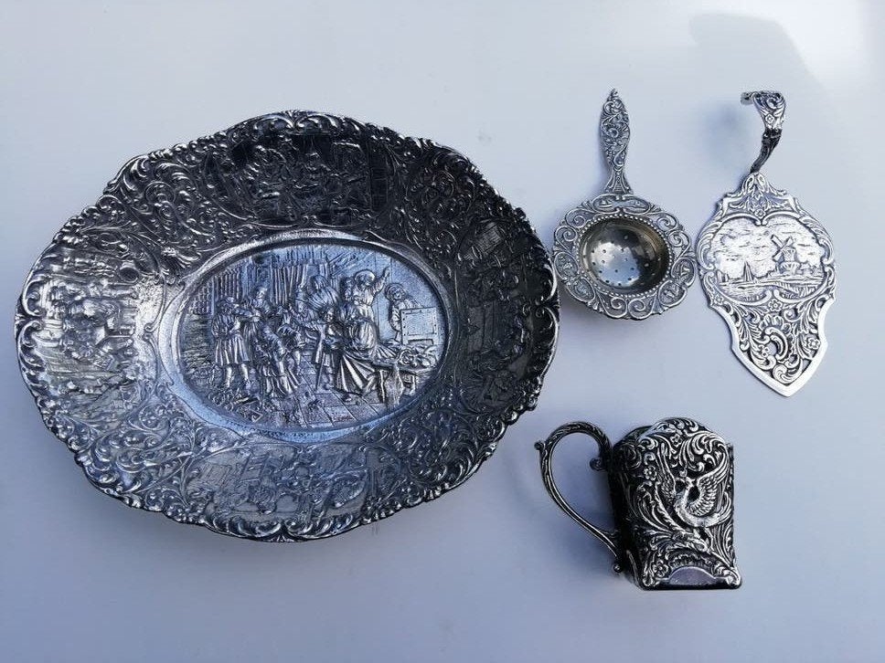 Antieke Zwaar Verzilverde Set: Schaal, Zeef, Schep, Houder, Ophalen of Verzenden