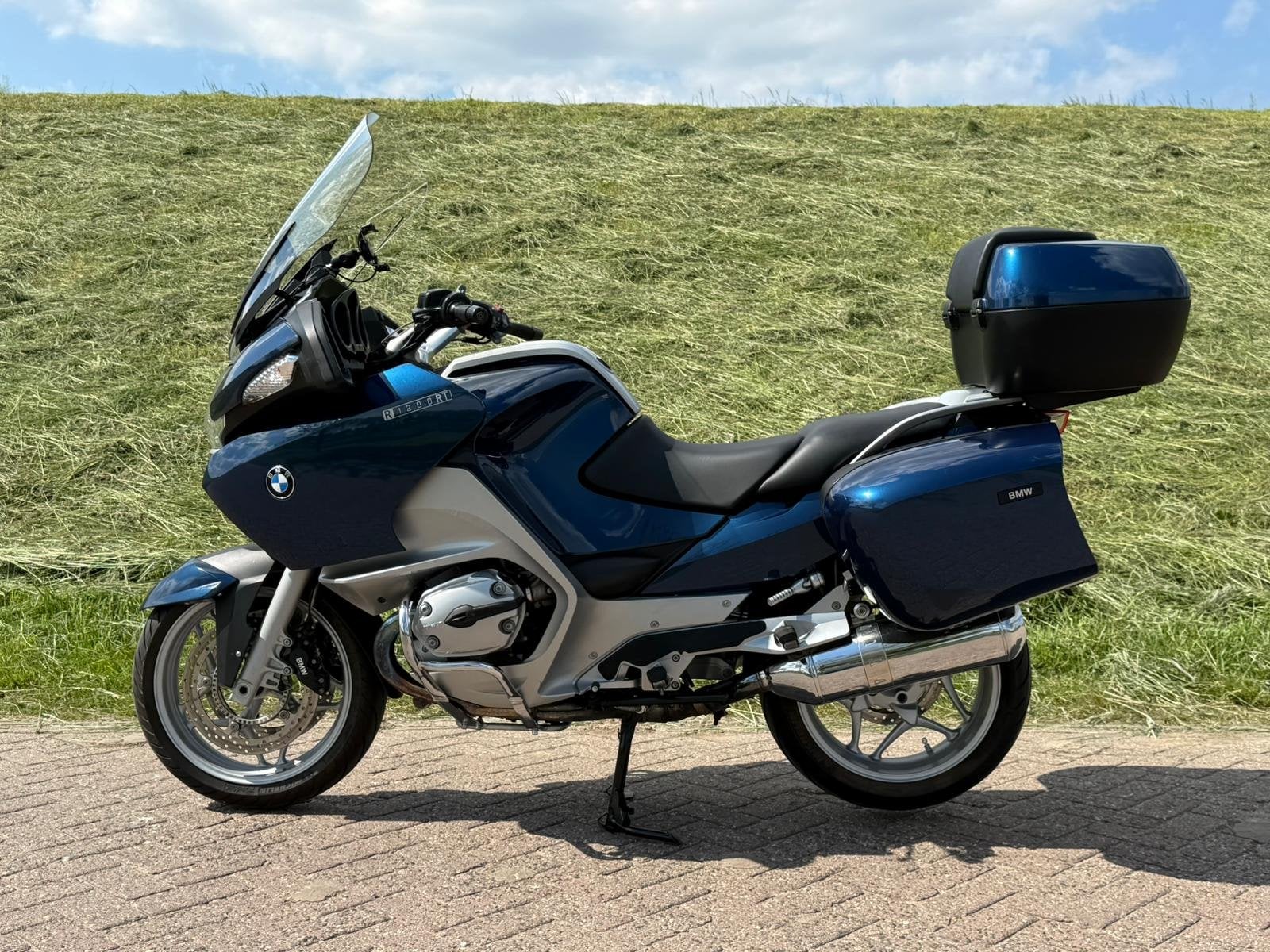 BMW R 1200 RT SUMMER DEAL | Rijklaar voor seizoen 26/27 | Fu, Bedrijf, Autobedrijf Van Tilborg Zaltbommel, Meer dan 35 kW, Overig