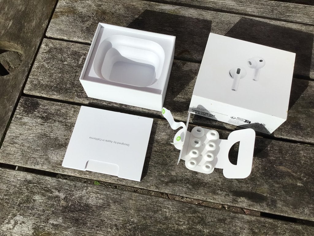 Leeg doosje voor Apple AirPodsPro, Ophalen of Verzenden, Zo goed als nieuw, Wit, Apple