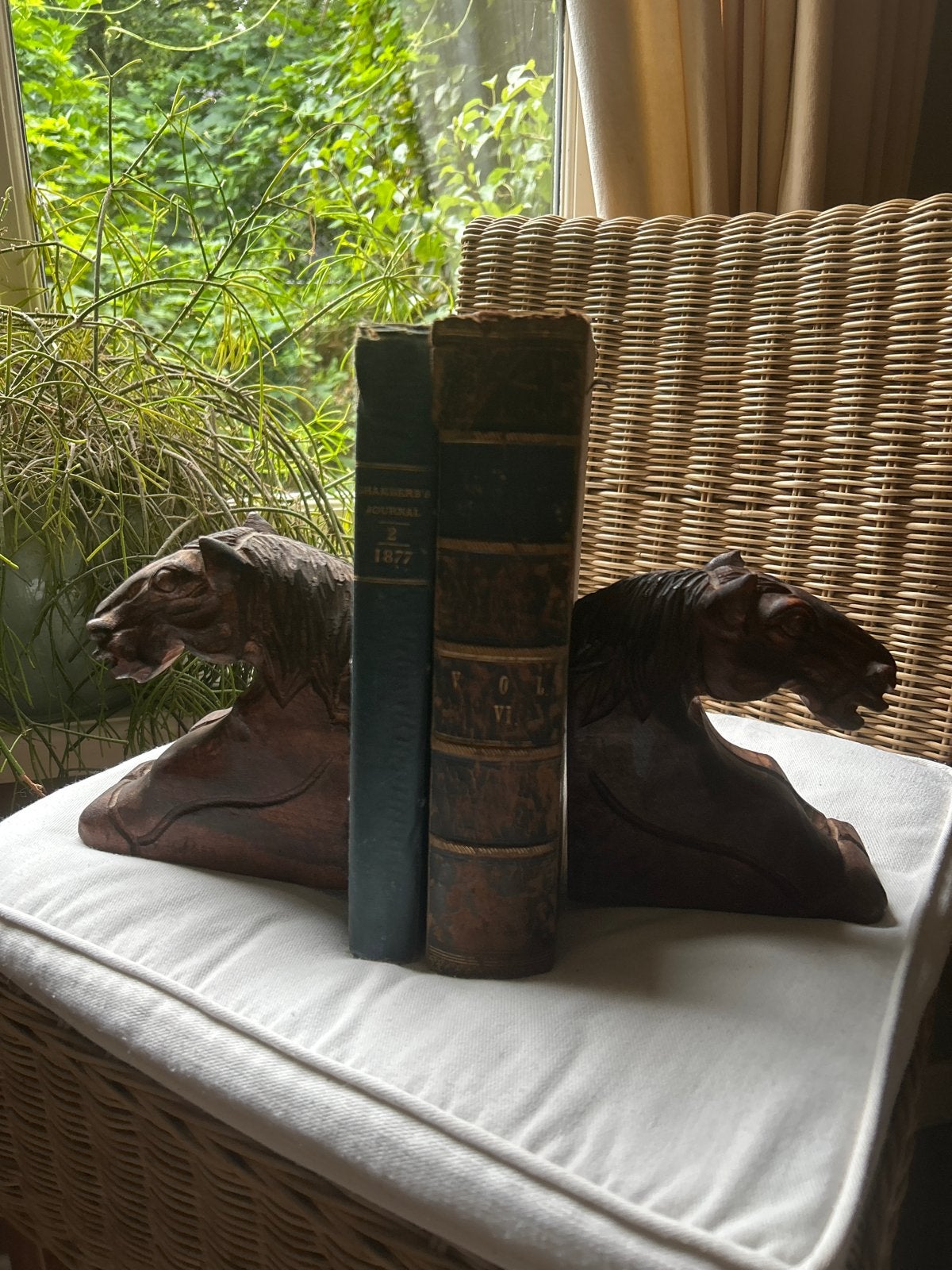 Antieke Boekensteunen Paardenhoofden Hout, Ophalen of Verzenden