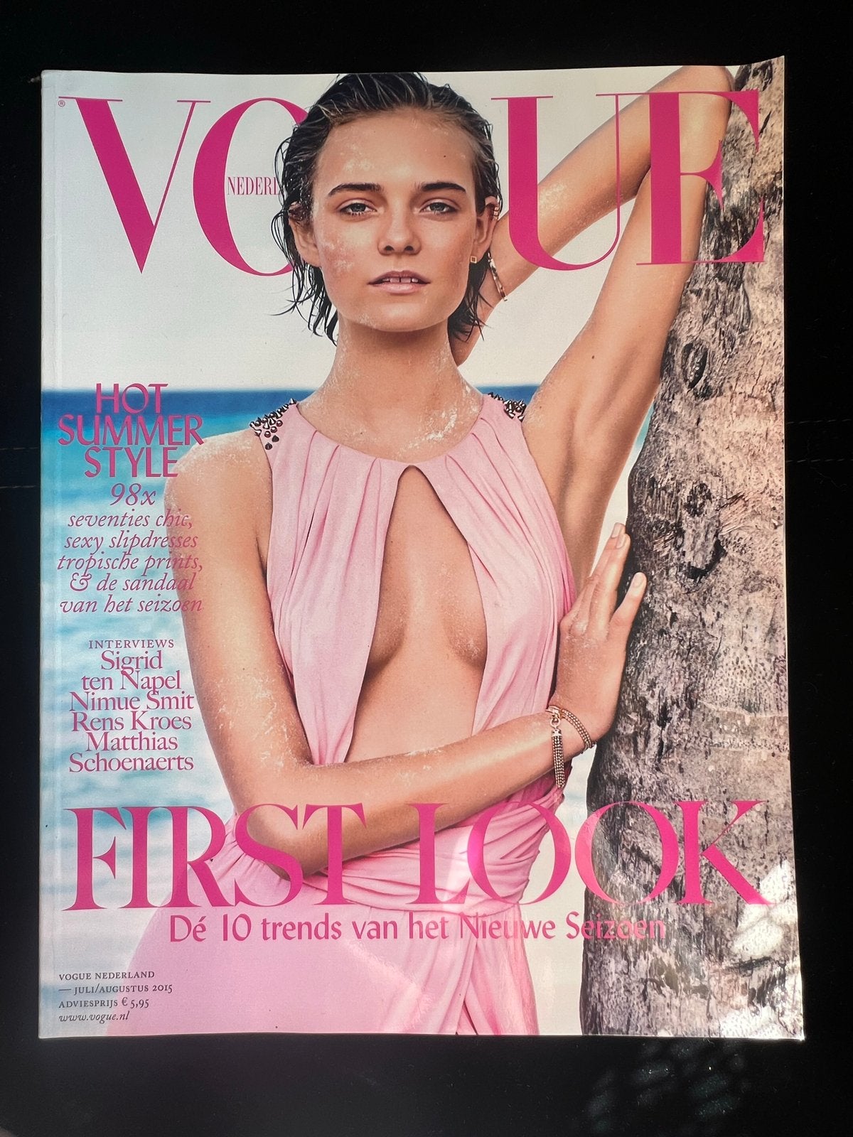 Vogue Nederland - Juli/Augustus 2015 - Zomerstijl, Ophalen of Verzenden, Gelezen, Glossy