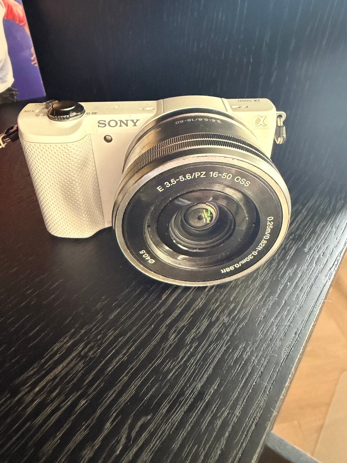 Sony Alpha A5000 + 16-50mm OSS | Complete set | Nette staat, Cameratas, Gebruikt, Ophalen of Verzenden, Sony