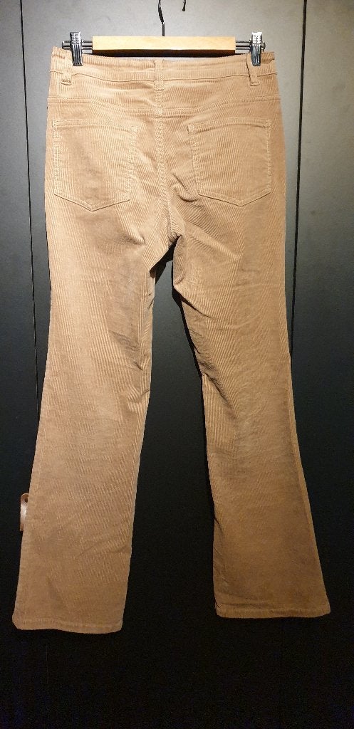 Low waist broek met ribbels, Kleding | Dames, Bonprix, Beige, Ophalen of Verzenden, Zo goed als nieuw