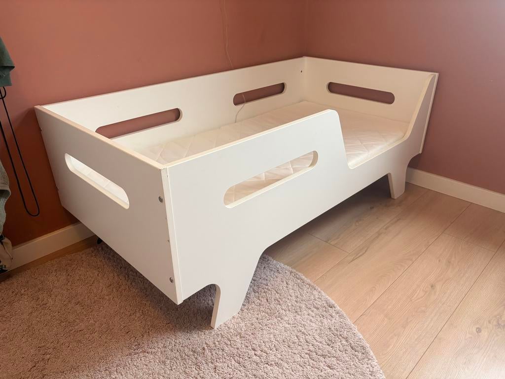 Peuterbed Petit Amelie 70x140 wit, Ophalen, Gebruikt, 70 tot 85 cm, 140 tot 160 cm