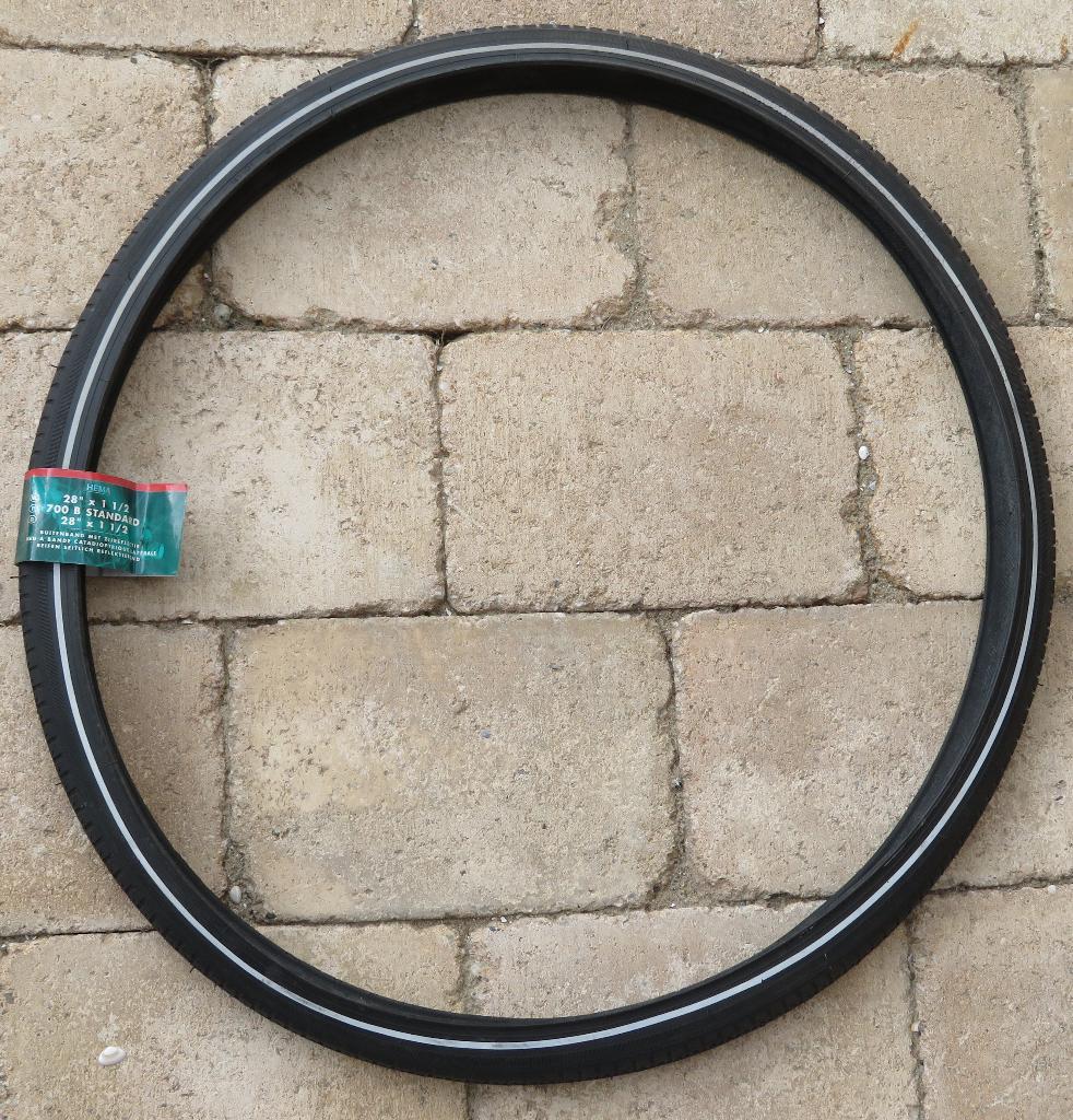 Buitenband fiets, 28 inch x 1 1/2, ETRTO 40-635, fietsband, Ophalen, Nieuw, Band