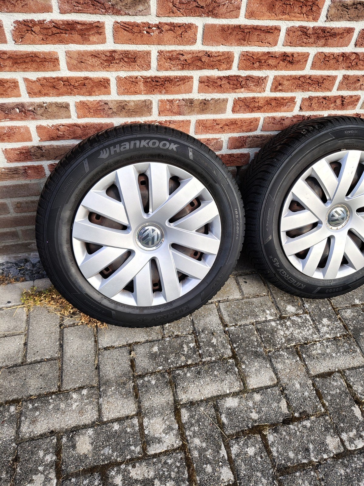 Hankook 4-seizoenenbanden 185/60 R15 voor VW Polo, Gebruikt, 15 inch, Banden en Velgen, All Season