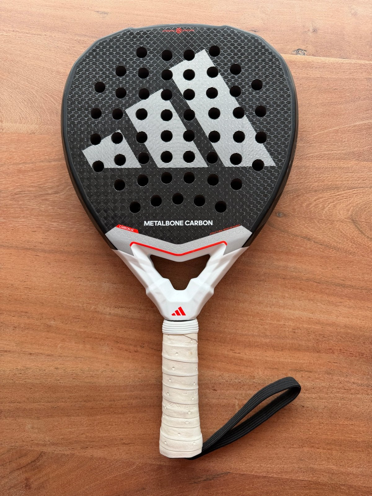 Adidas Metalbone Carbon Padelracket, Sport en Fitness, Ophalen of Verzenden, Zo goed als nieuw, Padelracket