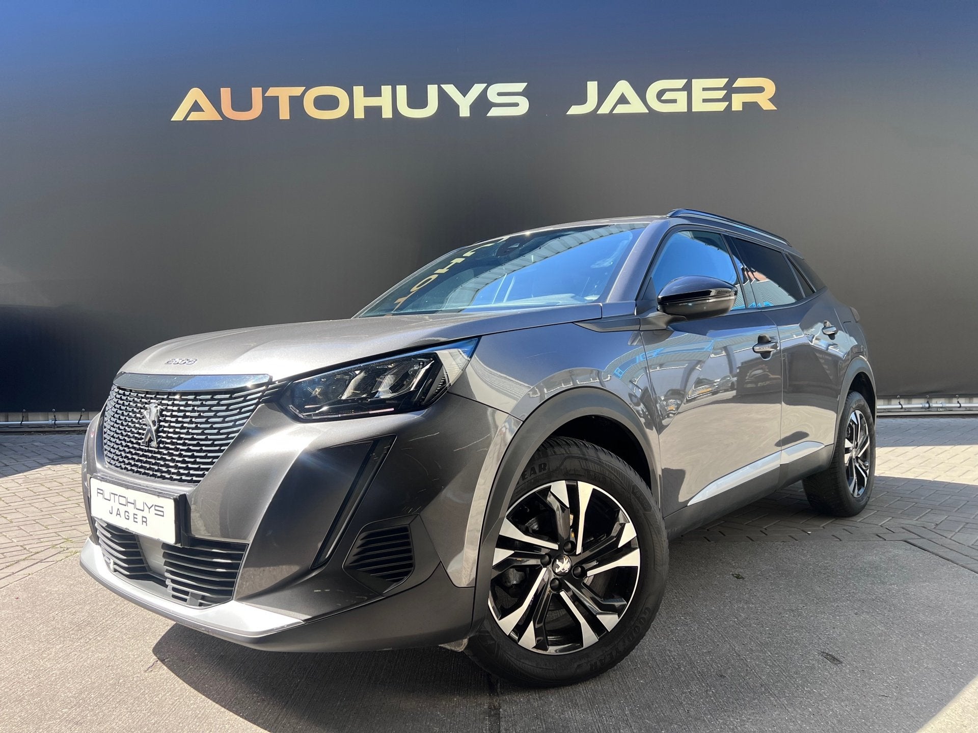 Peugeot 2008 1.2 PureTech Allure Pack - Camera - Virtual - C, Gebruikt, Zwart, 1199 cc, Leder en Stof
