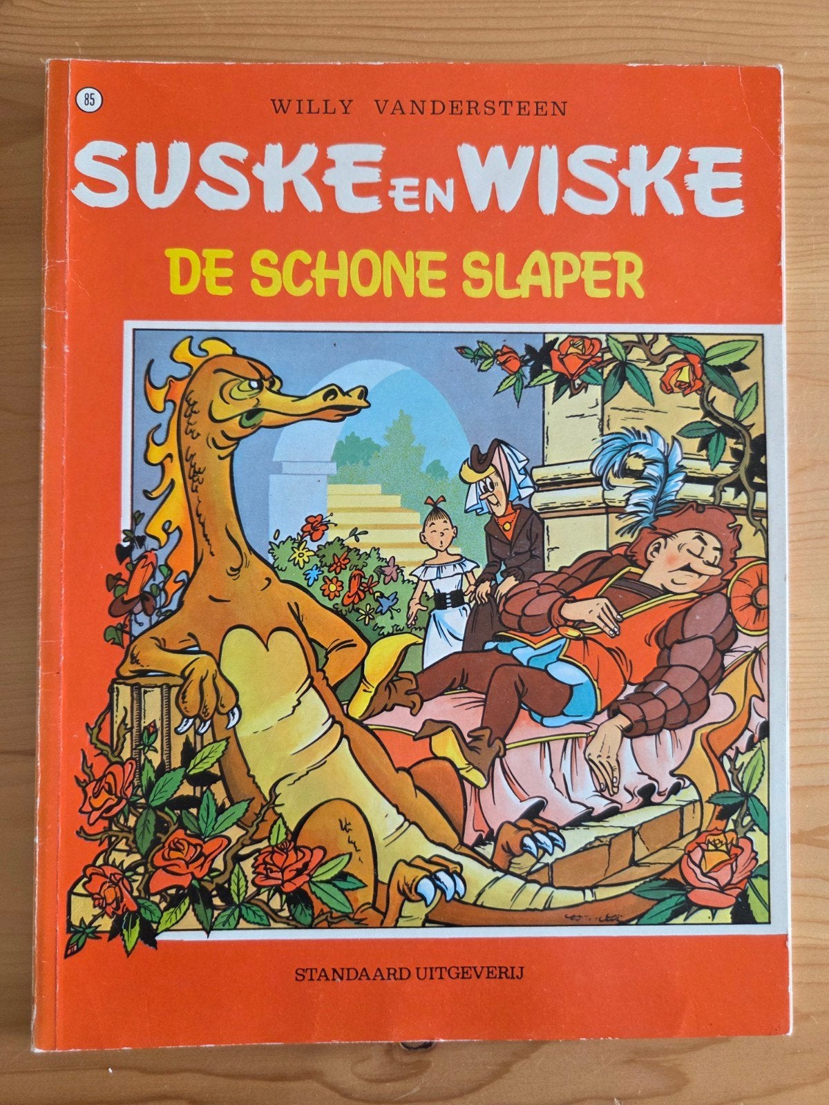 Willy Vandersteen - De schone slaper 85, Gelezen, Willy Vandersteen, Eén stripboek, Ophalen of Verzenden