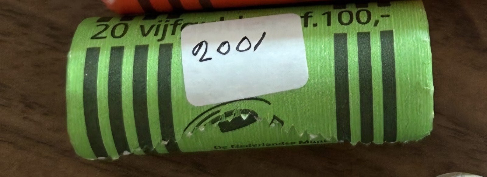 Rol van 20 Nederlandse 5 gulden  2001 (f.100,-), Postzegels en Munten, Ophalen of Verzenden, Koningin Beatrix, 5 gulden, Setje