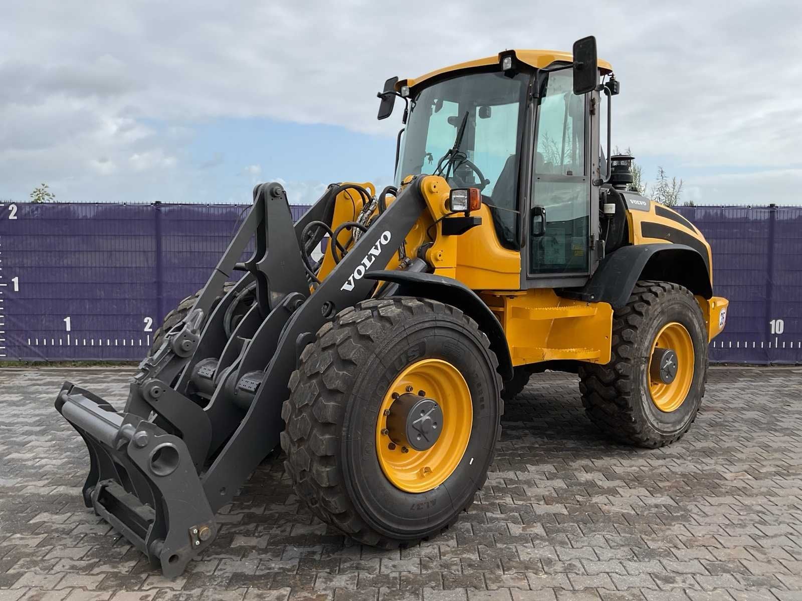 2016 - Volvo - L45G - Shovel/Wiellader, Wiellader of Shovel