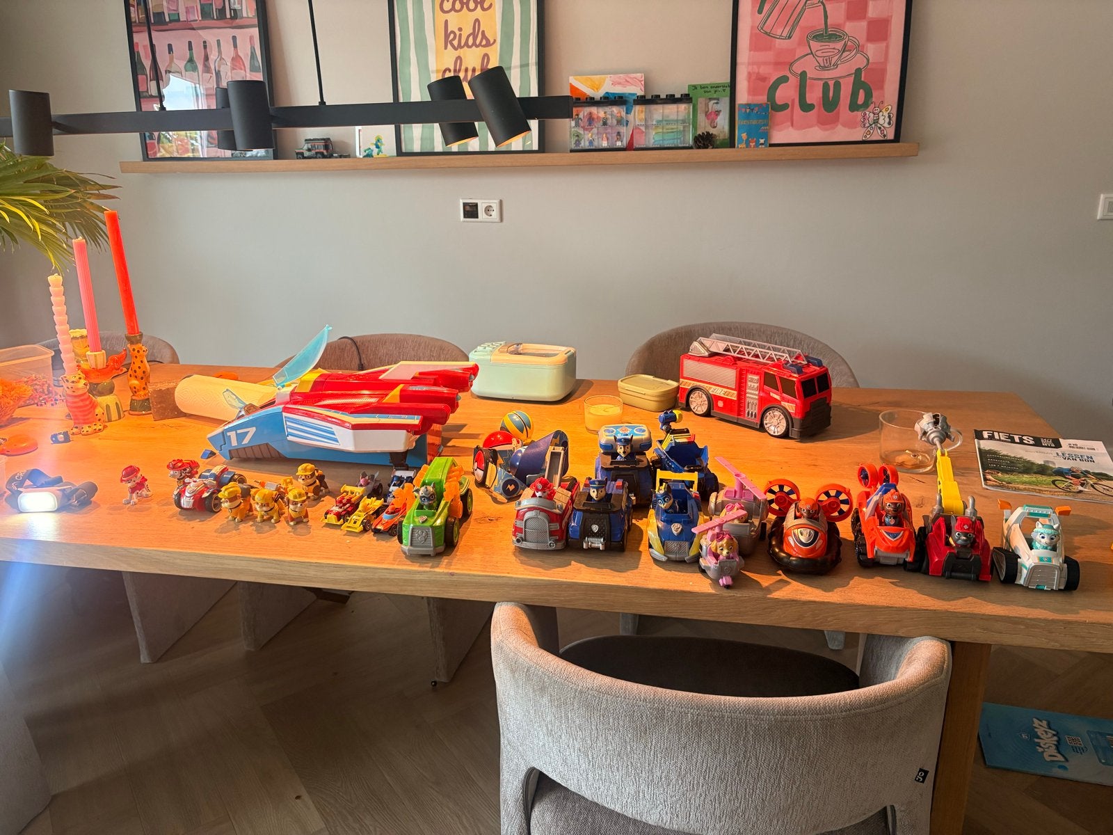 Grote Paw Patrol collectie met voertuigen en figuren, Ophalen, Gebruikt