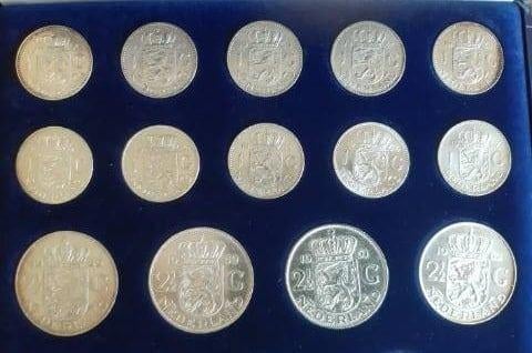 Nederland complete set Zilvergeld Juliana, Postzegels en Munten, Munten | Nederland, Koningin Juliana, Setje, Zilver, Overige waardes