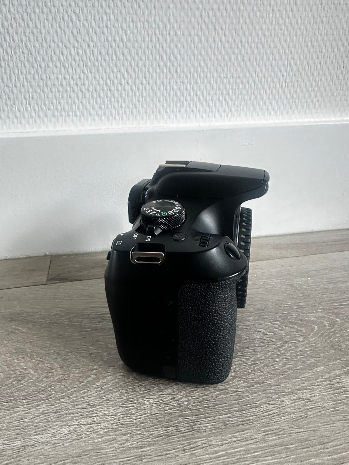 Foto 19 van Canon Eos 1300D/ lens EF-S 18-55 IS II
