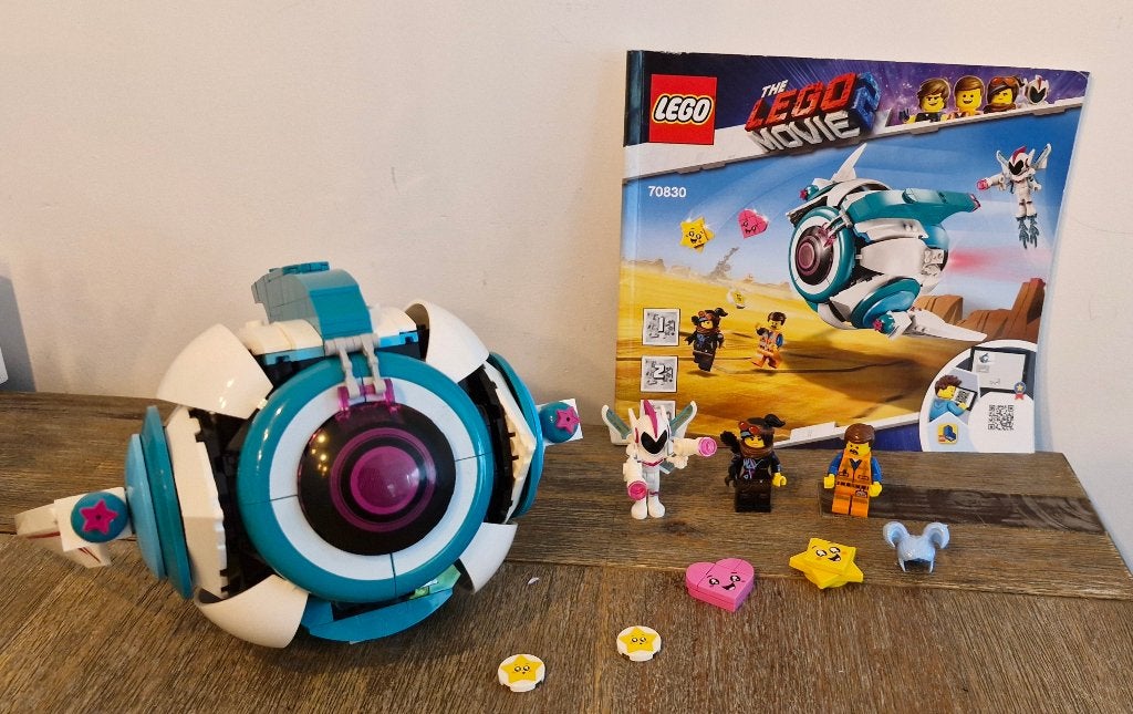 Lego Movie 70830 Lieve Chaos' Systar ruimteschip, Kinderen en Baby's, Overige thema's, Lego, Ophalen of Verzenden, Zo goed als nieuw