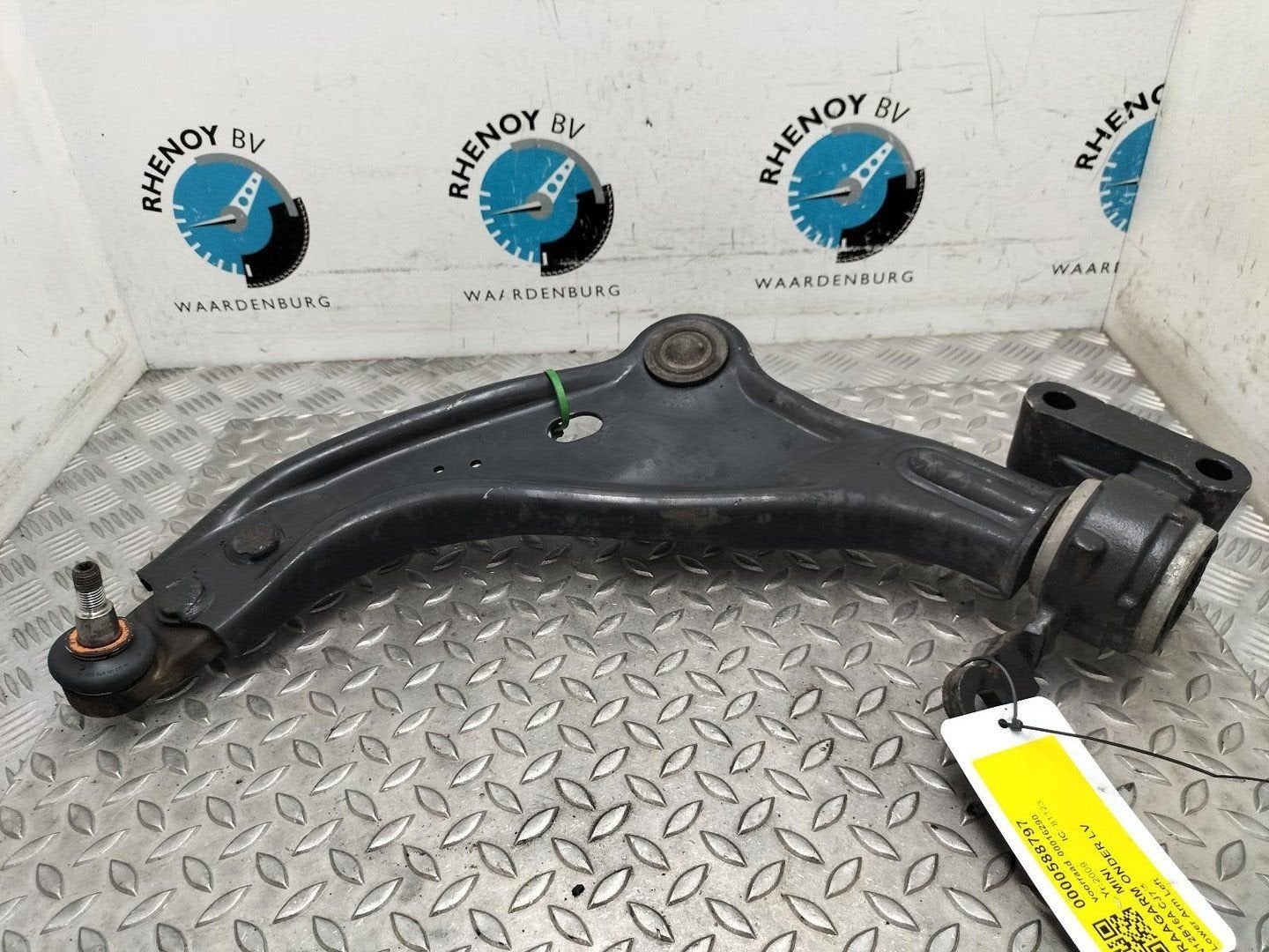 MINI (BMW) MINI R56 1.6 Cooper  DRAAGARM ONDER LV 2009, Ophalen of Verzenden, Gebruikt, ARN erkend