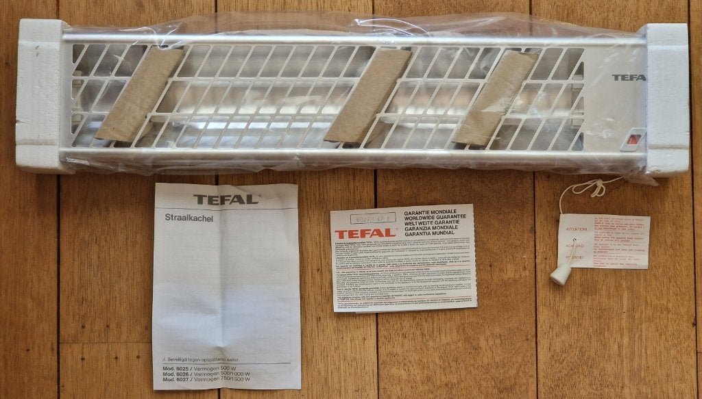 Tefal badkamer straalkachel, Doe-het-zelf en Verbouw, Verwarming en Radiatoren, Minder dan 30 cm, Ophalen of Verzenden, 60 tot 150 cm