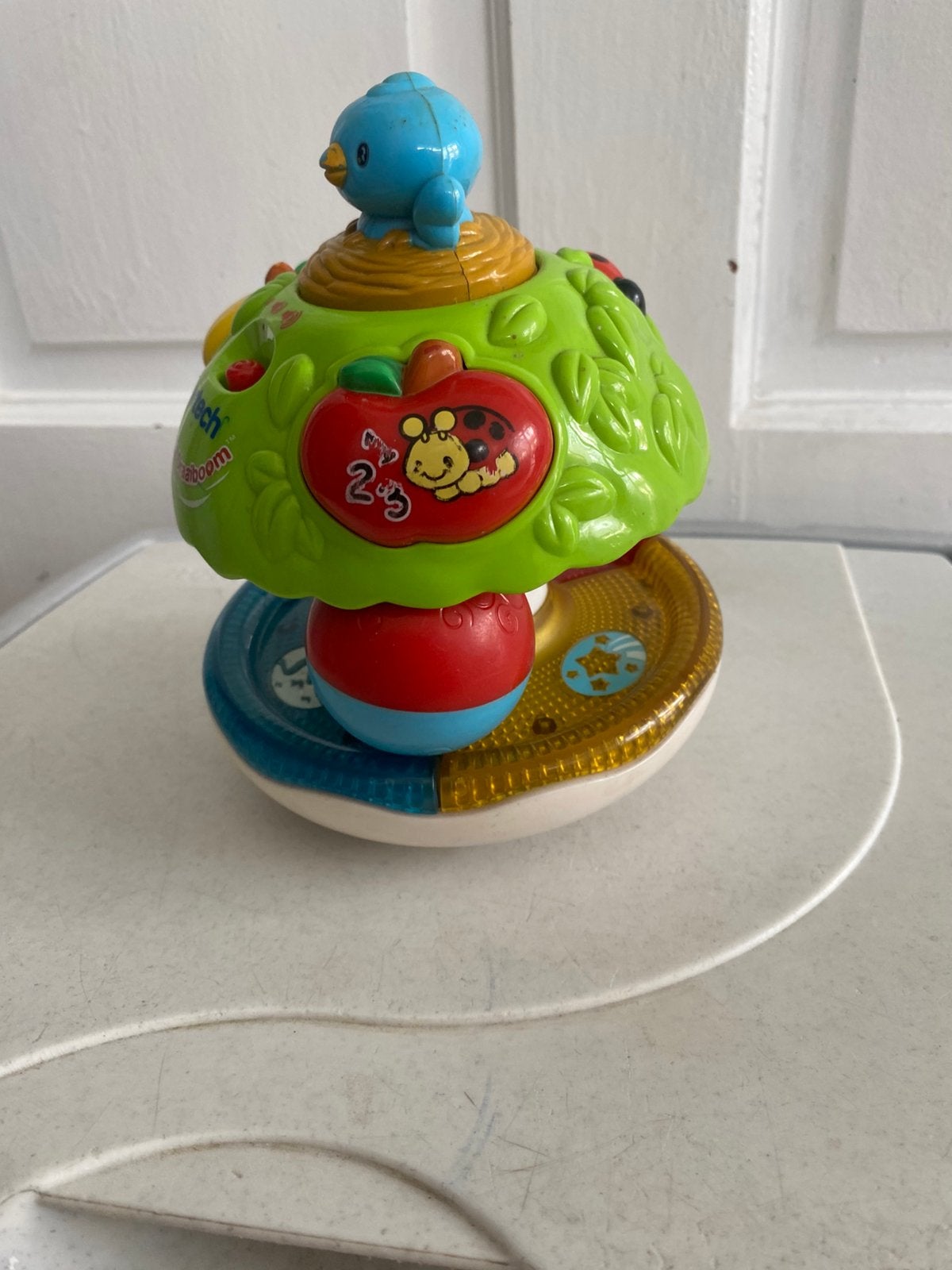 VTECH BOL MET LICHT EN MUZIEK, Kinderen en Baby's, Ophalen of Verzenden, Zo goed als nieuw, 6 maanden tot 2 jaar