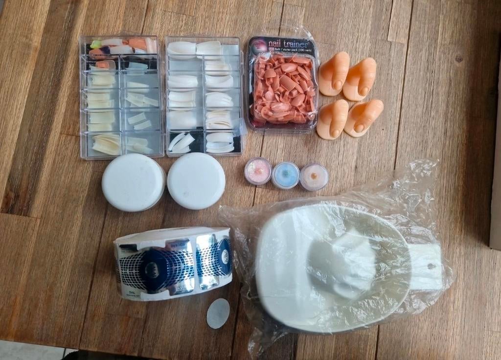 Acryl oefen set, Ophalen, Zo goed als nieuw, Overige kleuren, Handen en Nagels