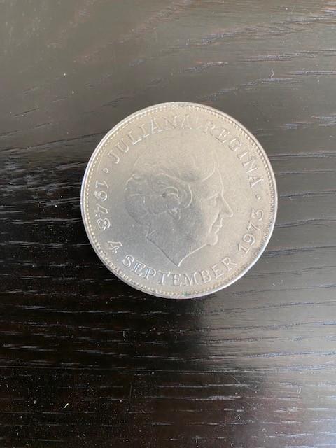 Zilveren 10 gulden Juliana 1973, Koningin Juliana, Zilver, Ophalen of Verzenden, Losse munt