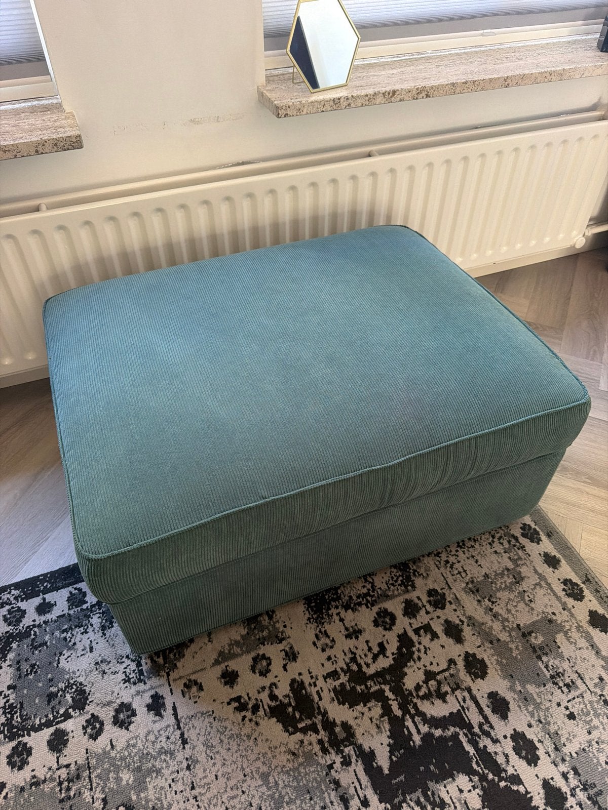 Poef met opbergruimte - Groen ribstof, Ophalen, Zo goed als nieuw, 75 tot 100 cm, Stof