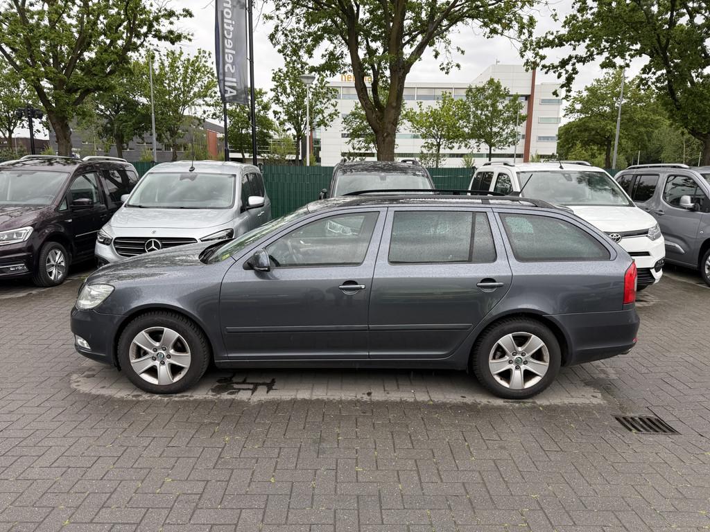 Skoda Octavia Combi 1.2 TSI Ambition Business Line, Auto's, Skoda, Euro 5, Gebruikt, 4 cilinders, Origineel Nederlands