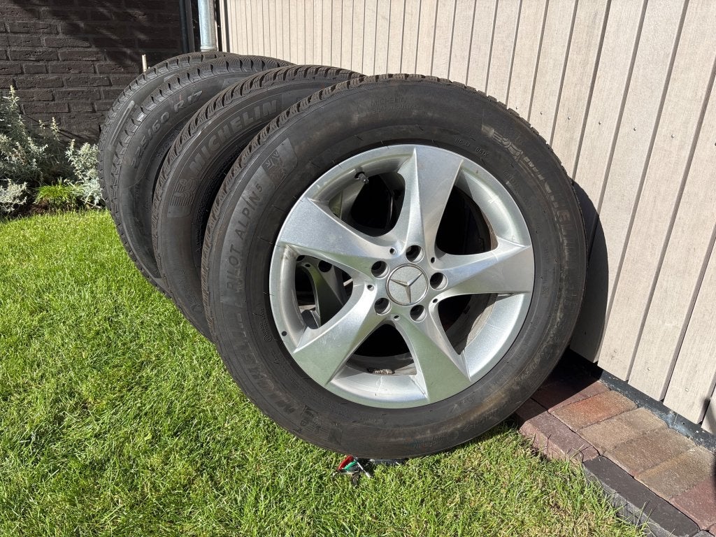 Mercedes Vito Viano V-klasse 17 inch winterwielen 7 mm, Ophalen, Banden en Velgen, 17 inch, Winterbanden