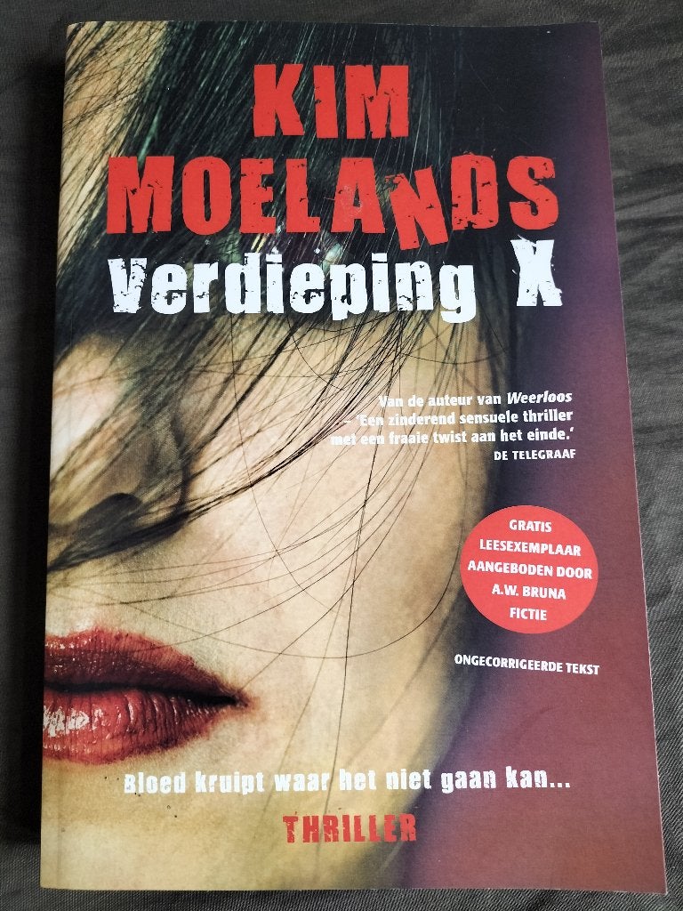 Kim Moelands - Verdieping X, Boeken, Thrillers, Zo goed als nieuw, Nederland, Ophalen of Verzenden