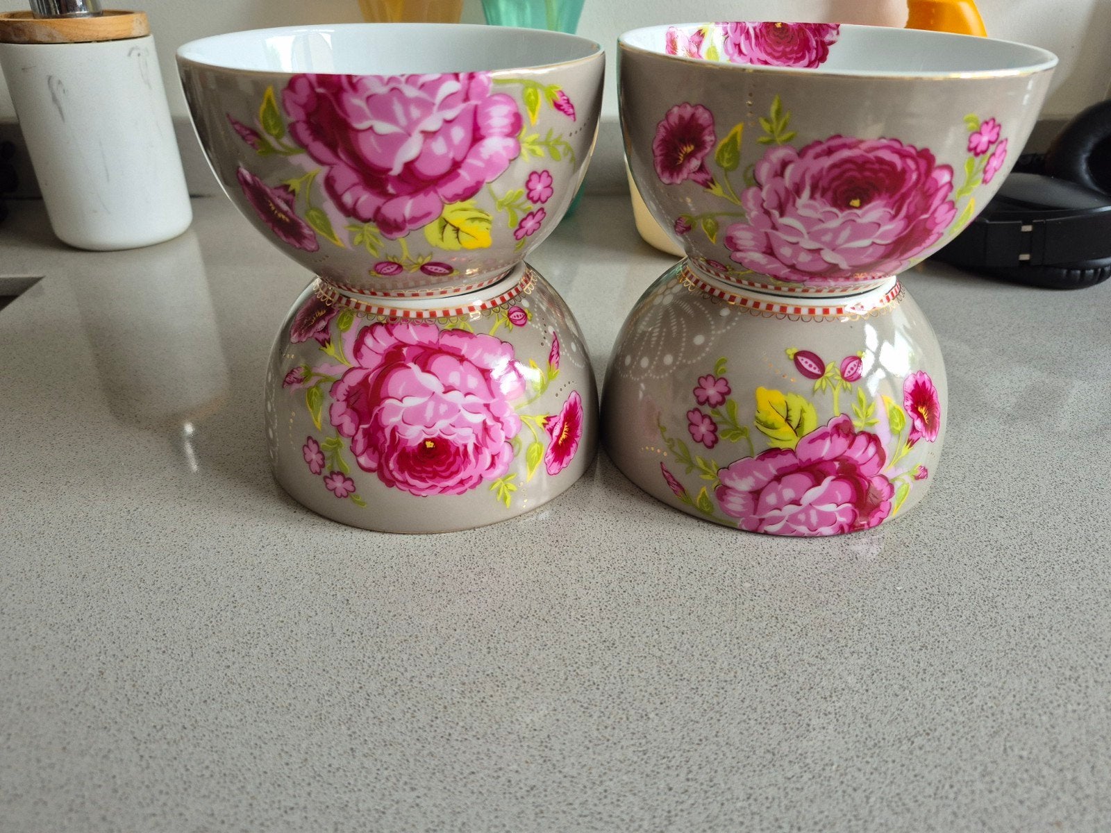 Pip Set van 2 Bloemenkommen - Roze en Grijs Design, Ophalen, Zo goed als nieuw, Rond, Porselein of Keramiek