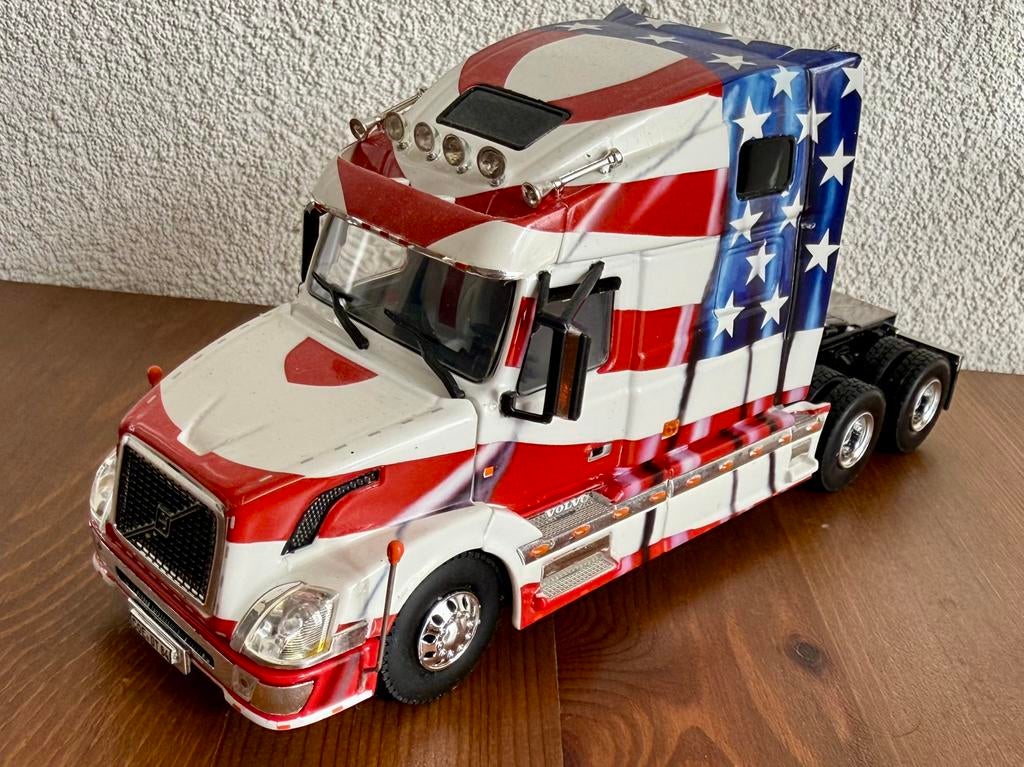 WSI models: PAUS TransportVolvo VN 780  Amerika, Ophalen of Verzenden, Nieuw, Bus of Vrachtwagen, Wsi