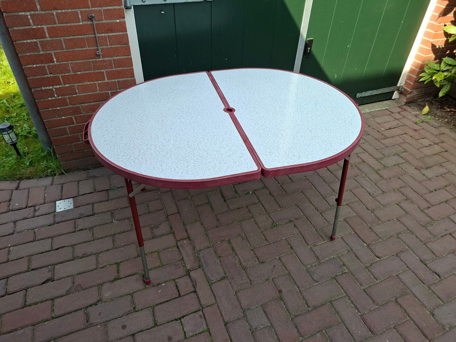Crespo campingtafel, Caravans en Kamperen, Ophalen, Gebruikt
