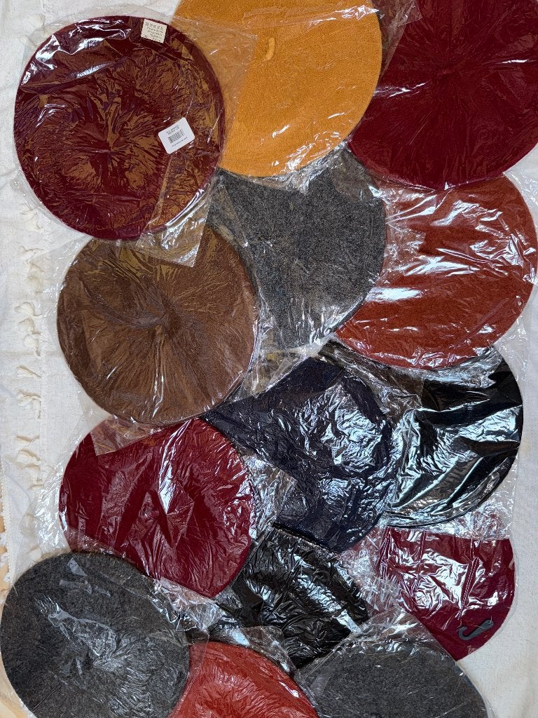 Partijverkoop 20 stuks baret baretten, Nieuw, One size fits all, Ophalen of Verzenden, Merkloos