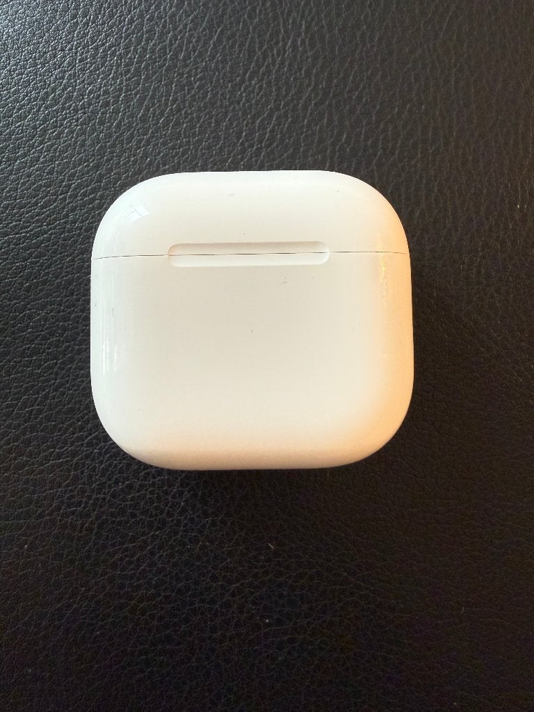 APPLE AirPods 4 ANC A3059 USB-C charging case, Telecommunicatie, Mobiele telefoons | Oordopjes, Gebruikt, Ophalen of Verzenden