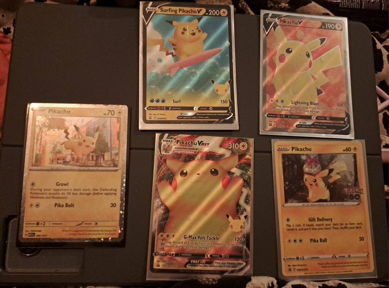 collectie pikachu.. met zeldzame kaarten erbij, Ophalen of Verzenden, Meerdere kaarten