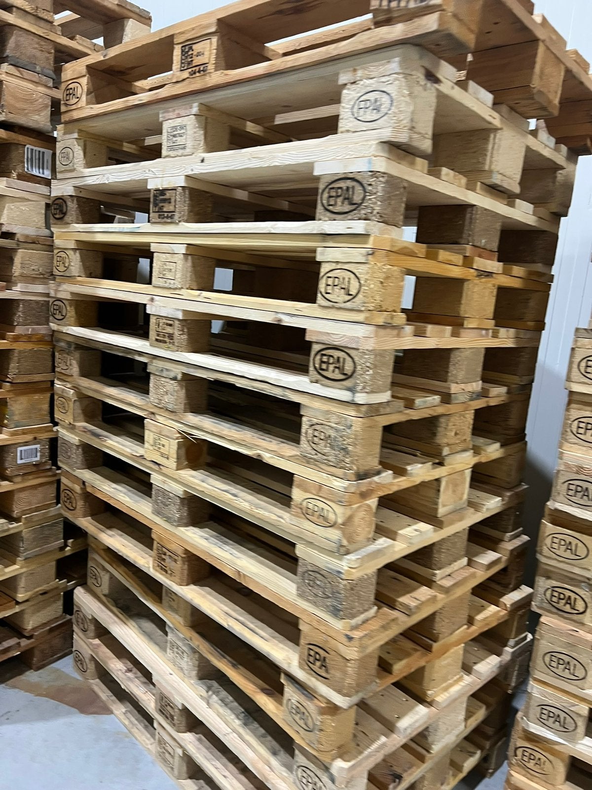 Europallets B- kwaliteit trailer vol, Ophalen, Zo goed als nieuw, 50 mm of meer, Pallet