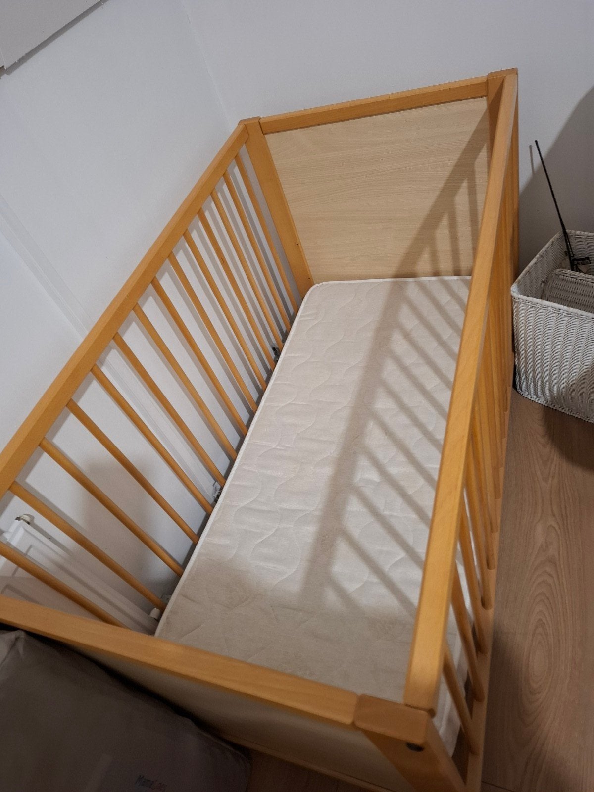 Schilte Ledikant met matras - 120x66 cm, Ophalen, Gebruikt, Ledikant