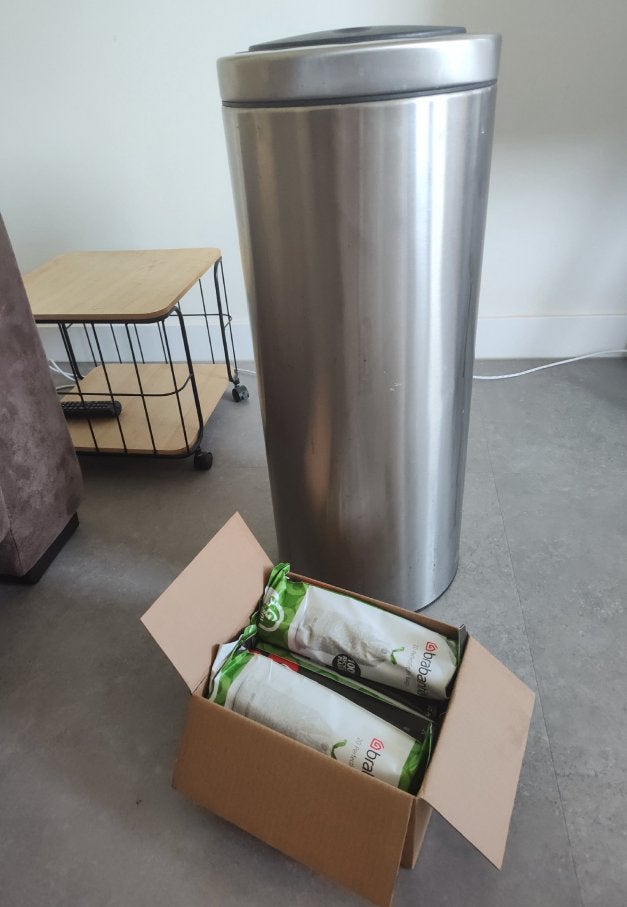 Brabantia afvalemmer + 100 afvalzakken, Ophalen of Verzenden, Rvs, 75 – 100, 20 tot 30 liter