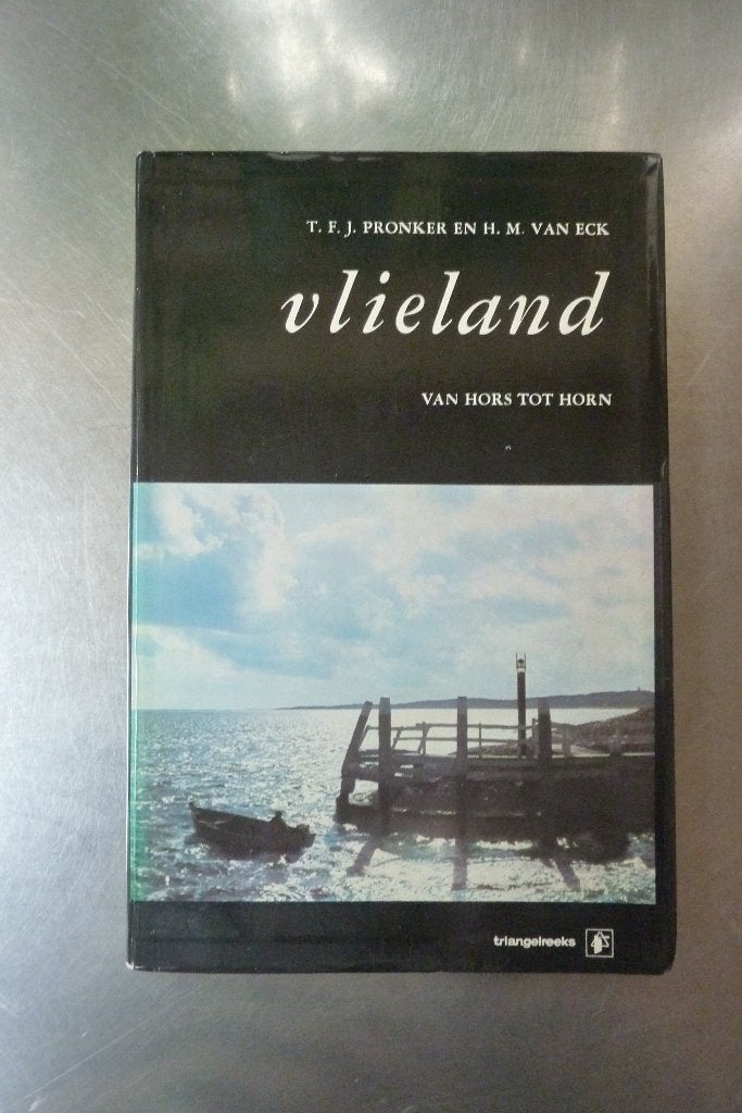 Vlieland van Hors tot Horn - T.F.J. Pronker, Ophalen of Verzenden, Gelezen