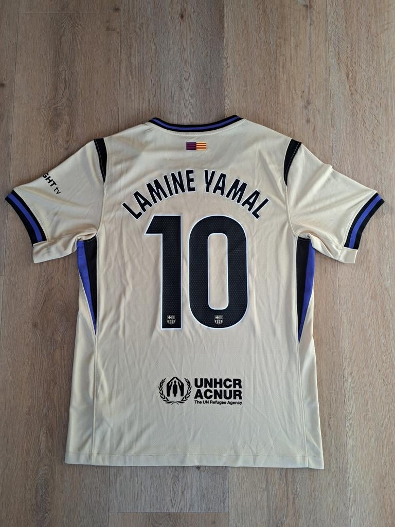 Barcelona Lamine Yamal 10 shirt., Maat 48/50 (M), Beige, Nike, Nieuw