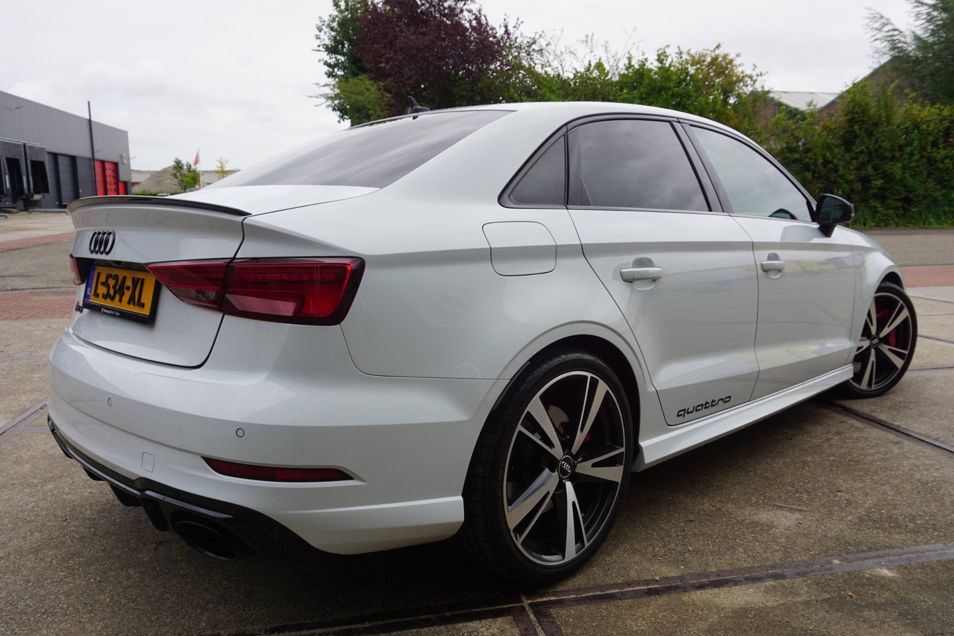 Audi RS3 Limousine 2.5 TFSI quattro, Automaat, Gebruikt, RS3, Wit