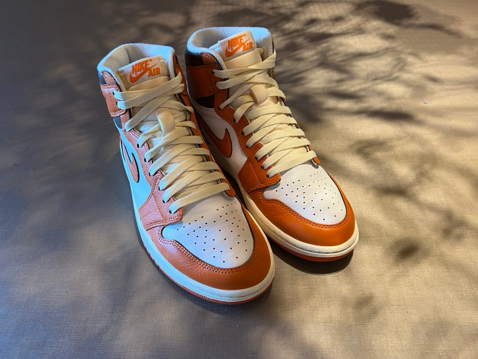 Nike Air Jordan 1 High Starfish Origineel - Nieuwstaat Mt 42, Overige kleuren, Ophalen of Verzenden, Sneakers of Gympen, Zo goed als nieuw