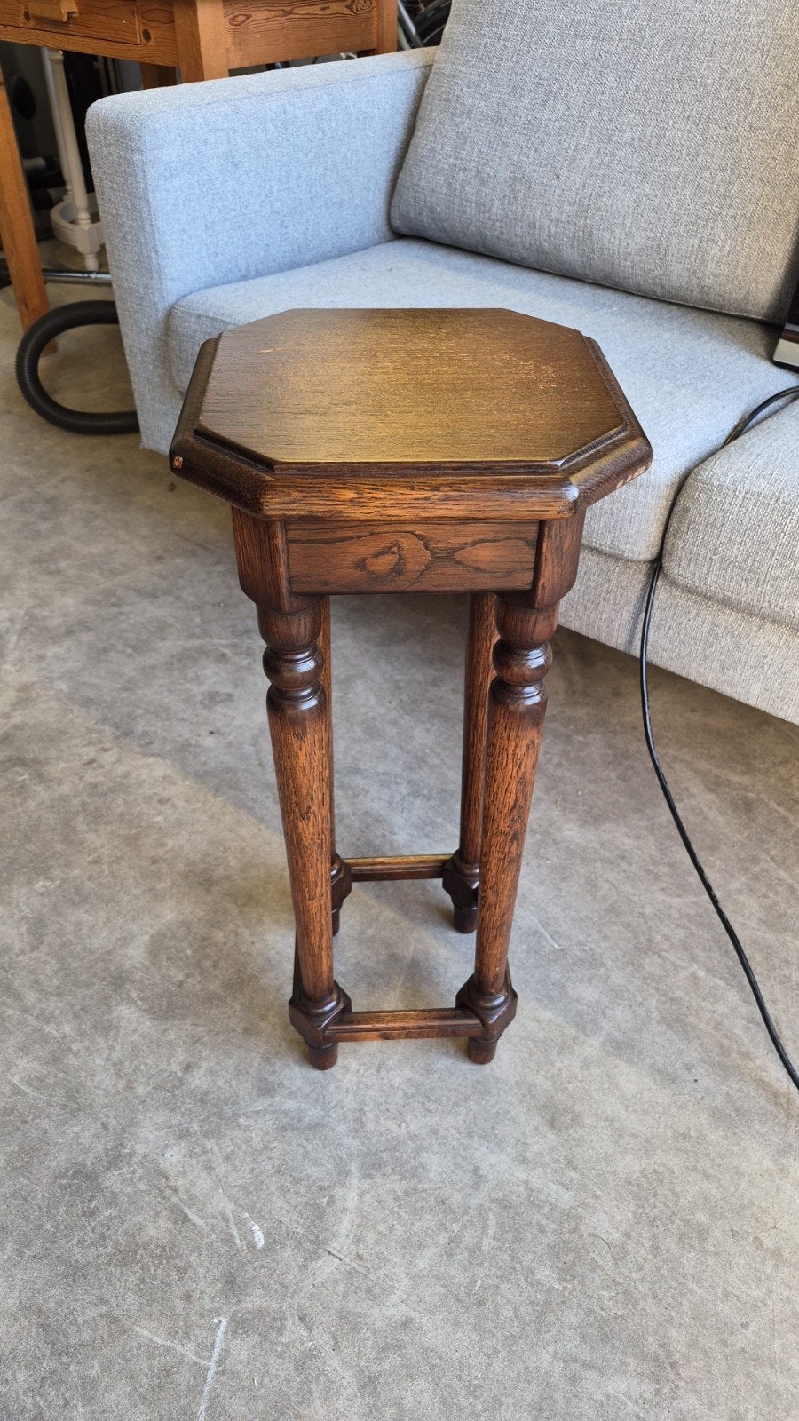 Antieke houten bijzettafel - achthoekig, Ophalen of Verzenden