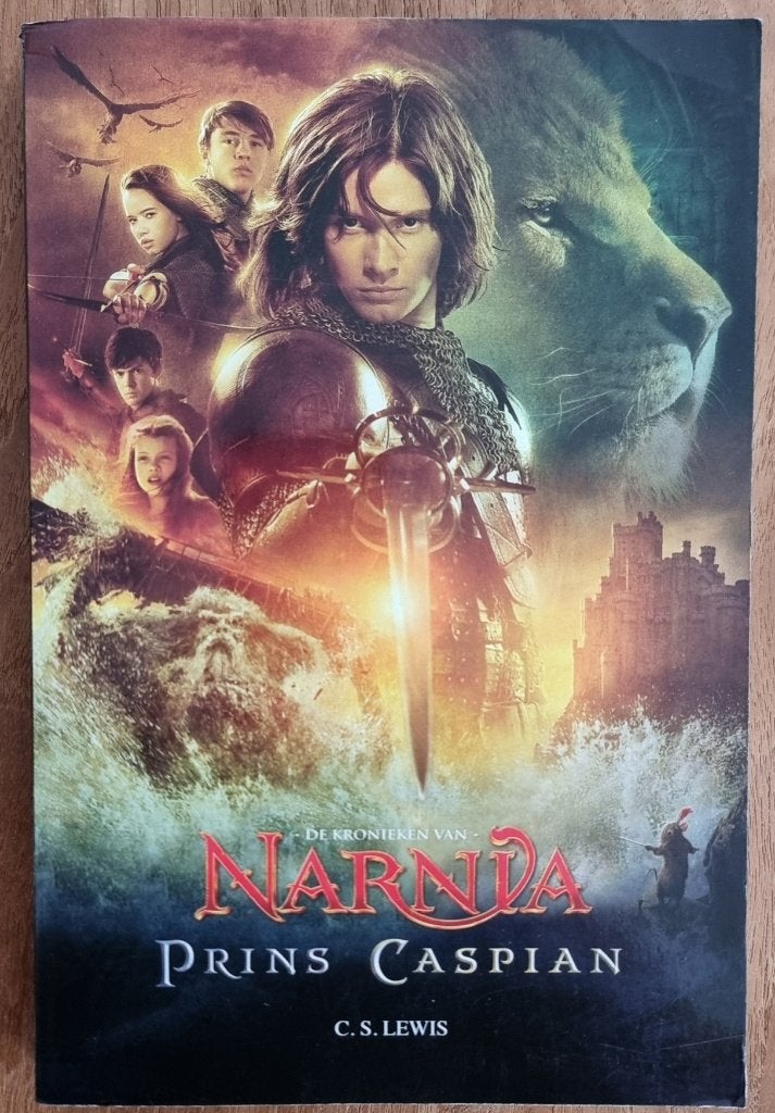 Narnia: Prins Caspian - boek + DVD - C.S. Lewis - IZGST, Ophalen of Verzenden, Zo goed als nieuw, C.S. Lewis