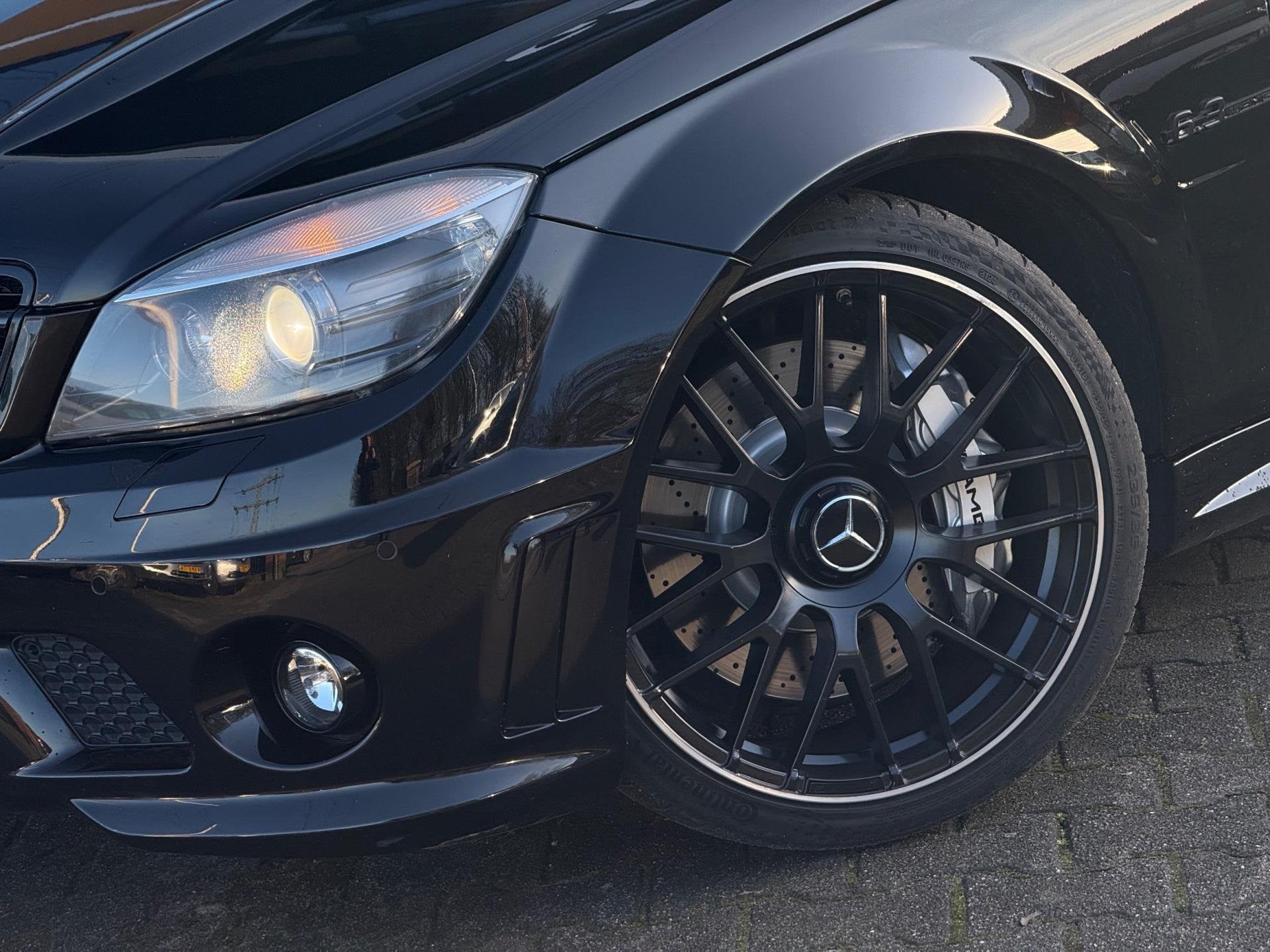 Mercedes-Benz C-klasse AMG 63 1STE-LAK/COMPLETE HISTORIE AAN, Auto's, Automaat, Achterwielaandrijving, Zwart, Leder