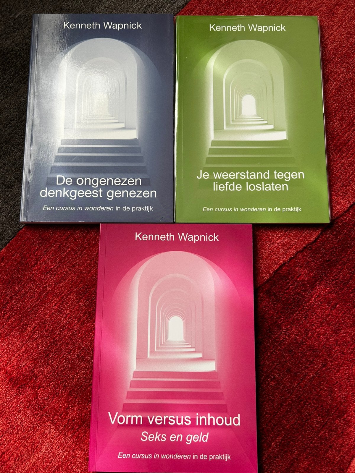 Kenneth Wapnick cursus in wonderen  mag per stuk, Ophalen of Verzenden, Nieuw, Spiritualiteit algemeen, Achtergrond en Informatie