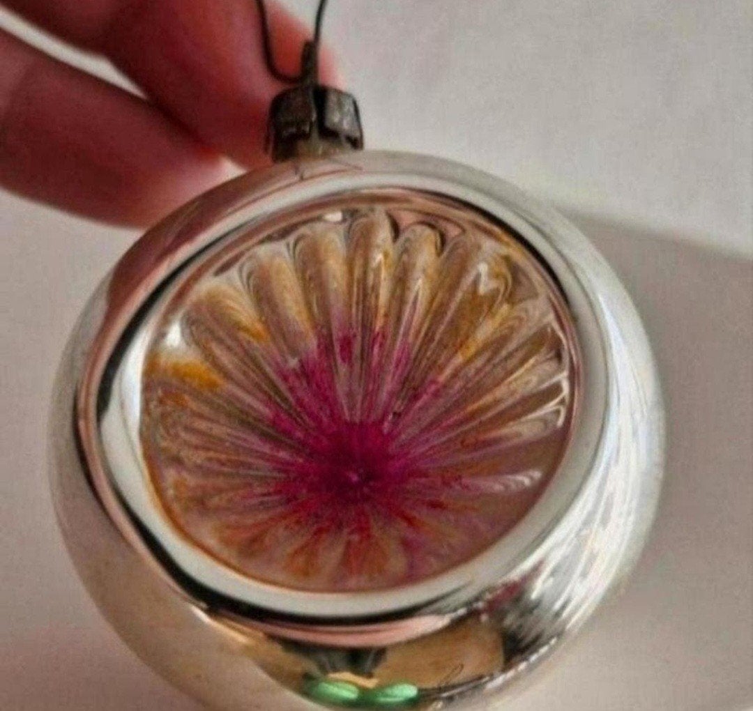 Oude Kerstbal Zilver/Roze, Ophalen of Verzenden