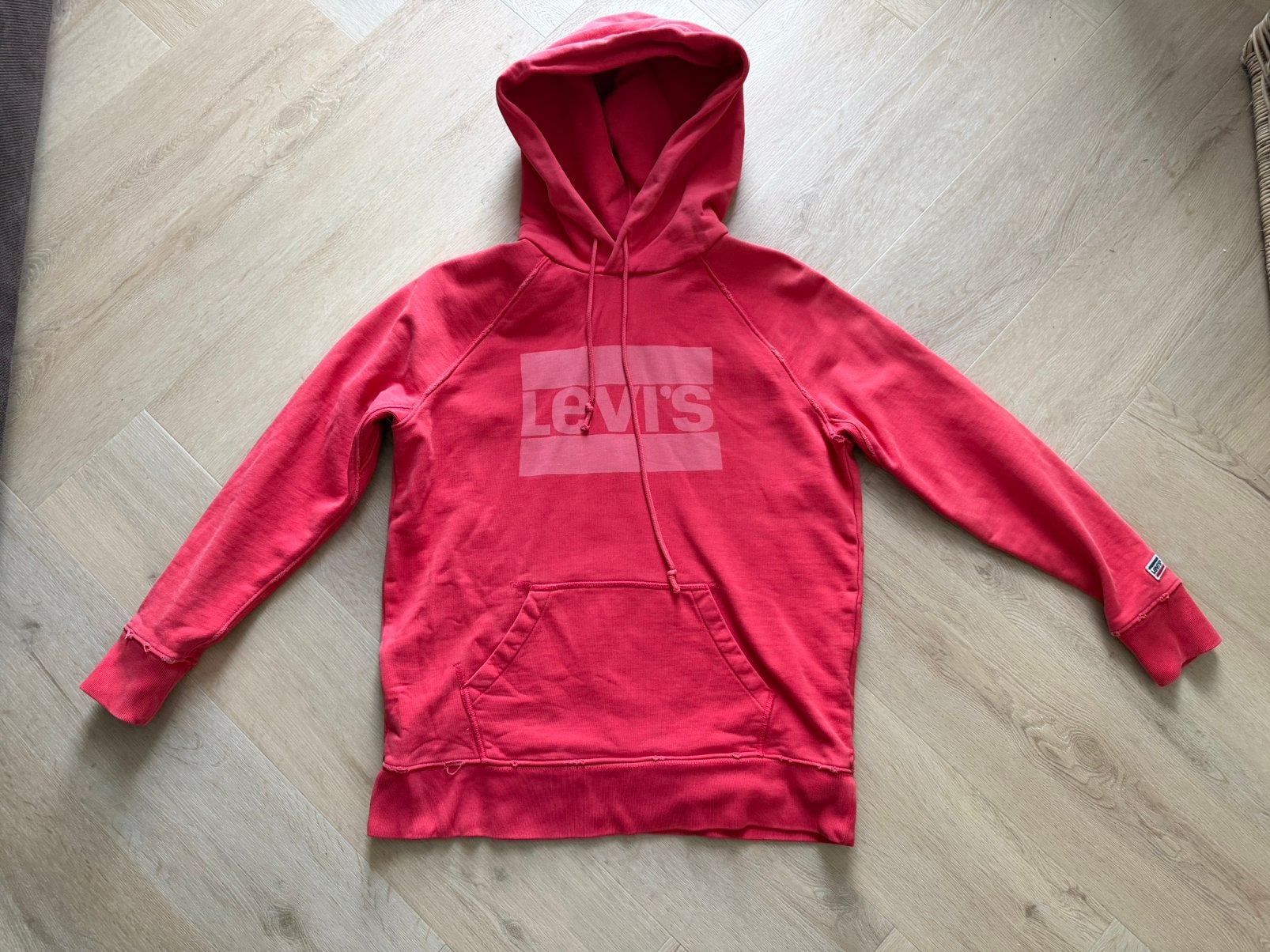 Mooie rode hoodie van Levi’s maat S, Ophalen of Verzenden, Zo goed als nieuw, Maat 36 (S), Rood