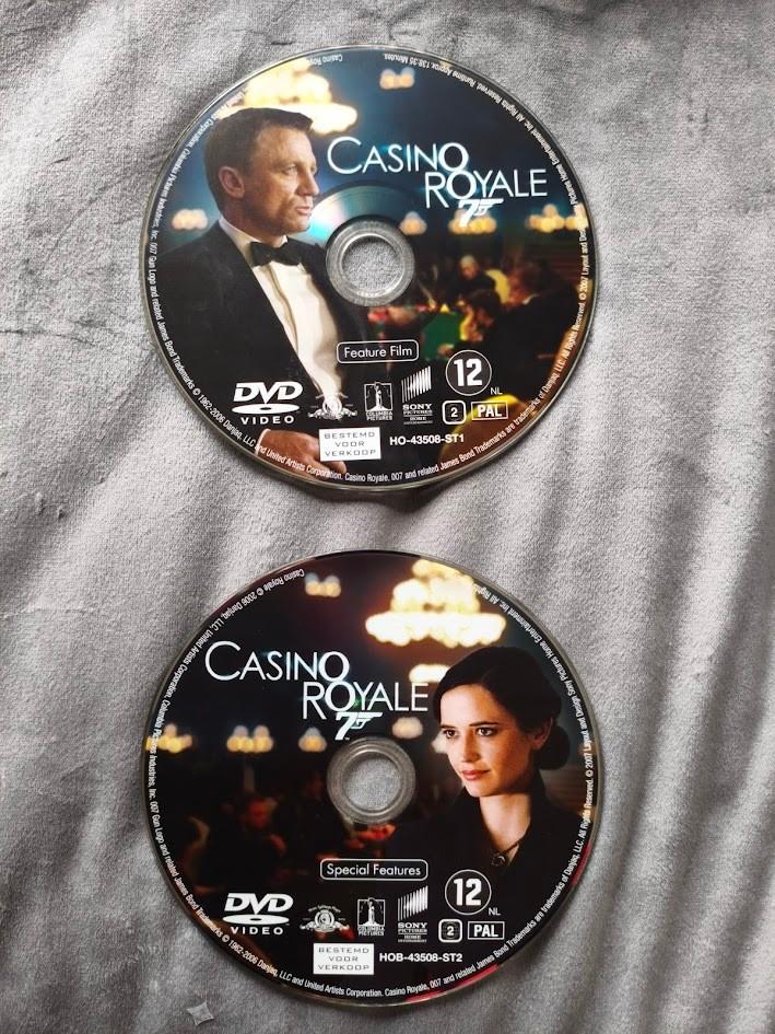 Casino royale DVD + special features, Vanaf 12 jaar, Ophalen of Verzenden, Gebruikt