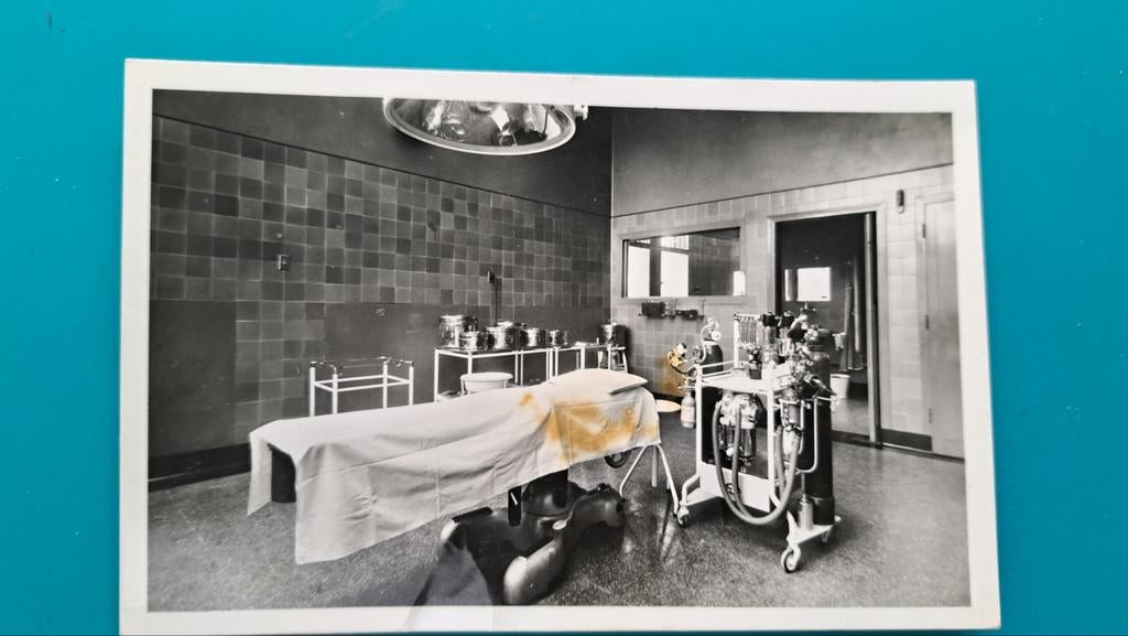 Tilburg St Elisabeth Ziekenhuis Operatiekamer, Ophalen of Verzenden, 1940 tot 1960, Ongelopen, Noord-Brabant